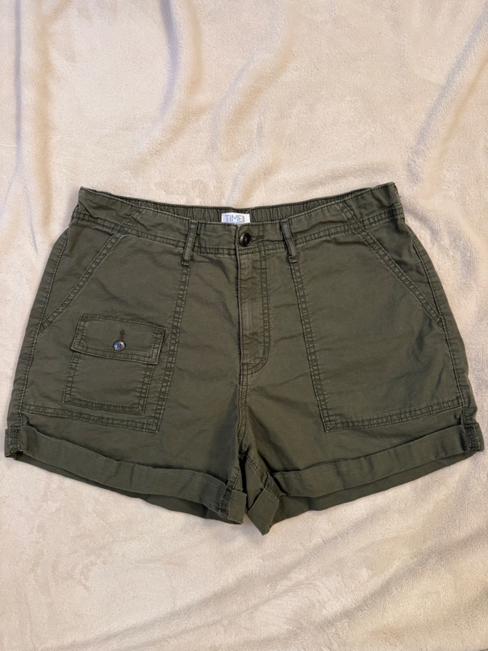 Time and Tru Olive Utility Cargo Shorts